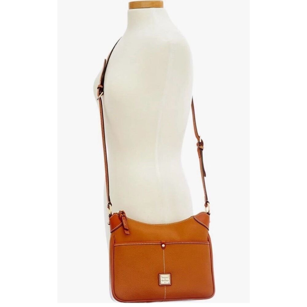 ✨Dooney & Bourke Pebble Grain Kimberly Crossbody✨
